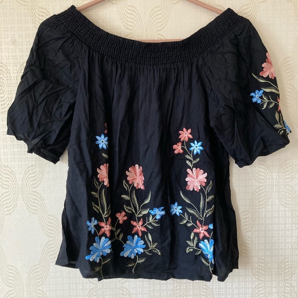 Vero Moda Tops - [ ₹480 ] Vero Moda Women Black Embroidered Top